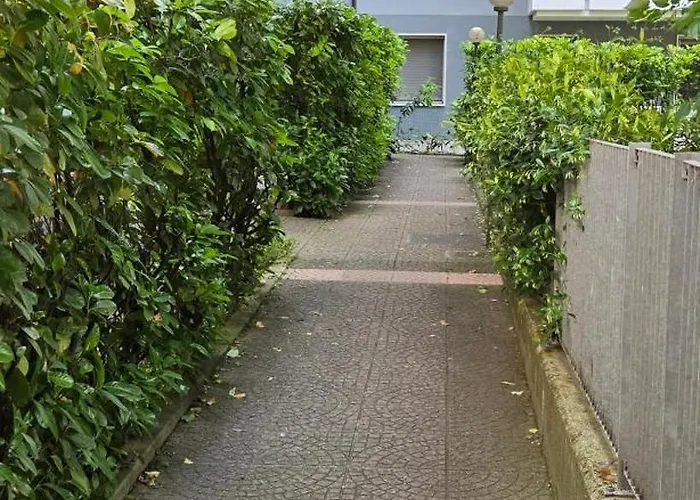 Time In アパート